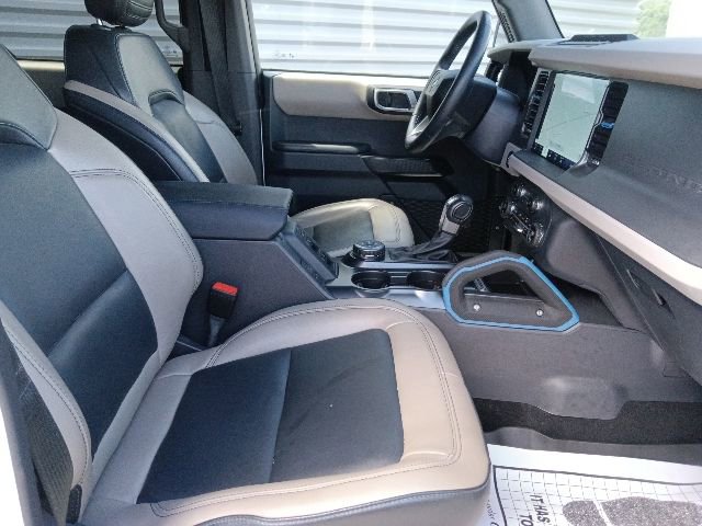 Certified 2024 Ford Bronco Wildtrak AWD/4WD image 35