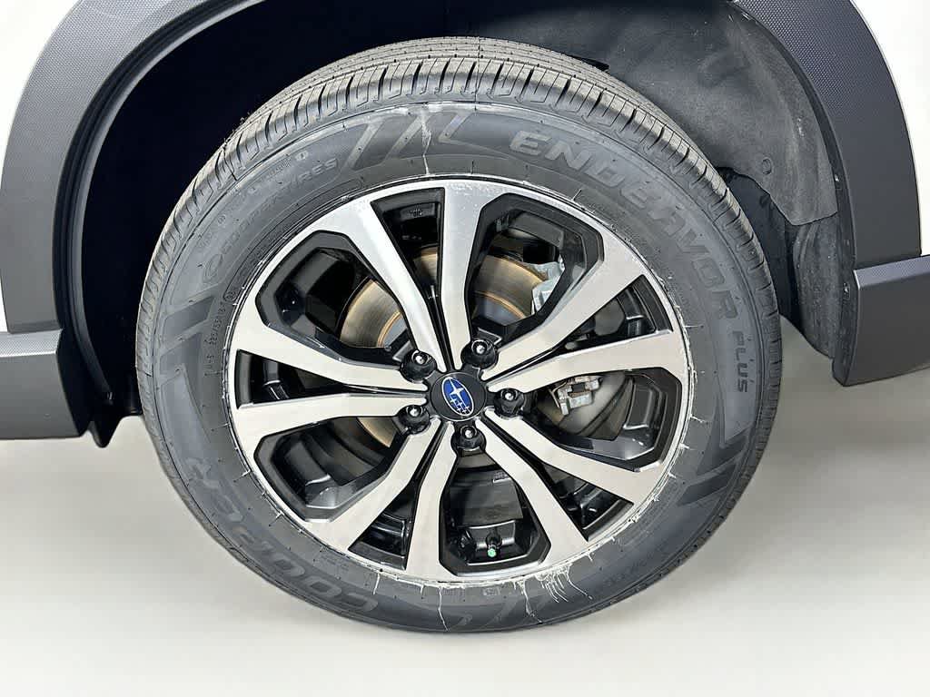 Used 2023 Subaru Forester Limited AWD/4WD image 8