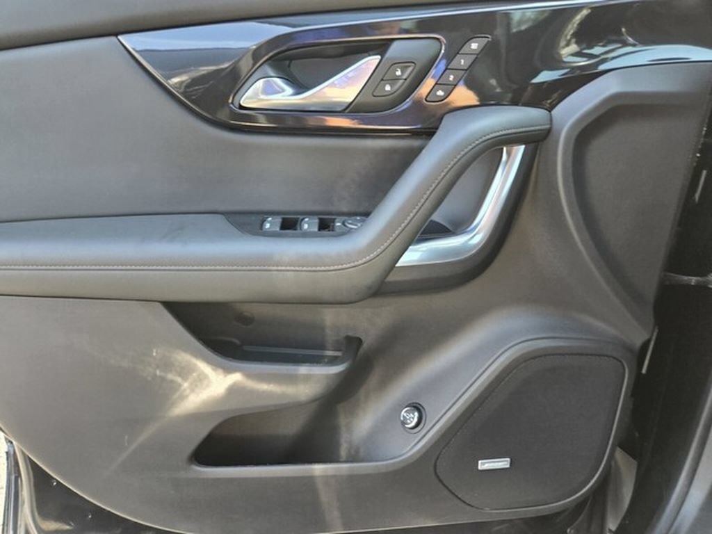 Used 2019 Chevrolet Blazer Premier w/ Sun and Wheels Package FWD image 33