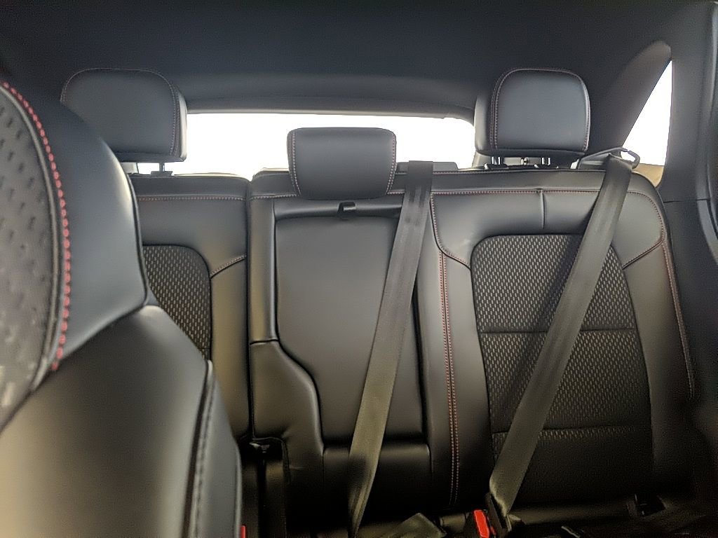 Certified 2025 Ford Escape ST-Line w/ Cold Weather Package image 28