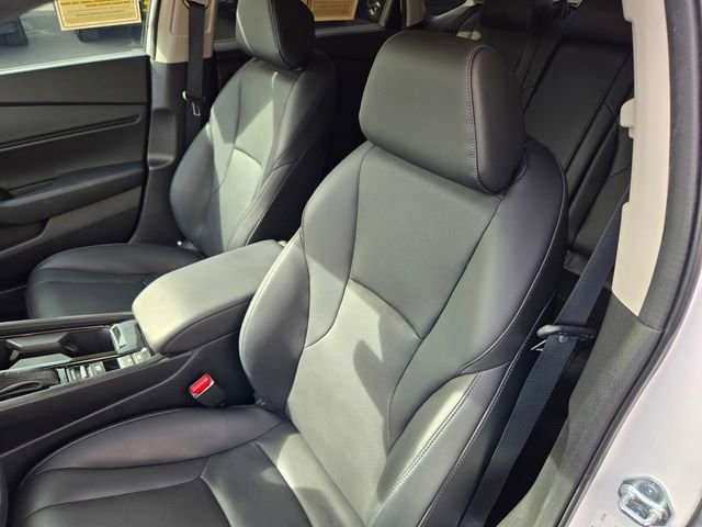 Used 2025 Honda Accord EX-L image 12