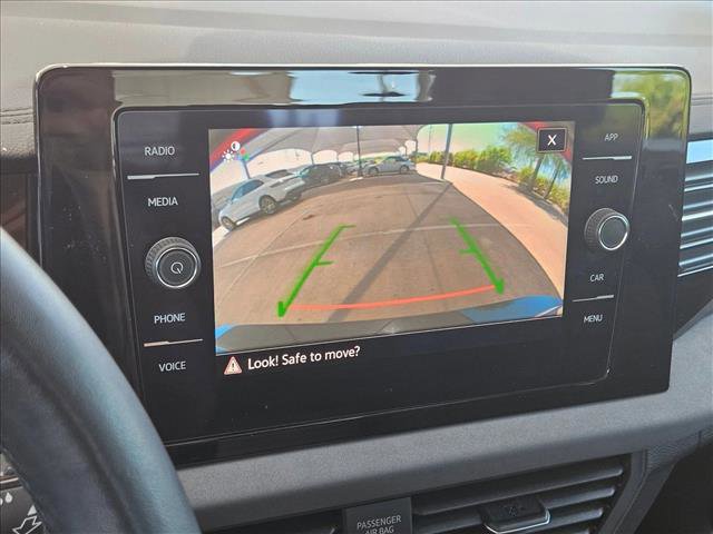 Used 2025 Volkswagen Jetta SE FWD image 14