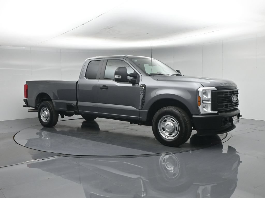 Certified 2025 Ford F250 XL RWD image 25