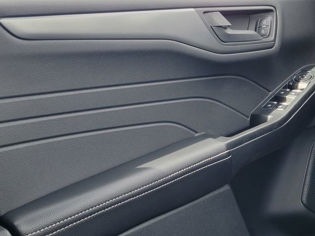 Certified 2025 Ford Escape Active FWD image 37