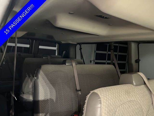 Used 2023 Chevrolet Express 3500 LS image 22