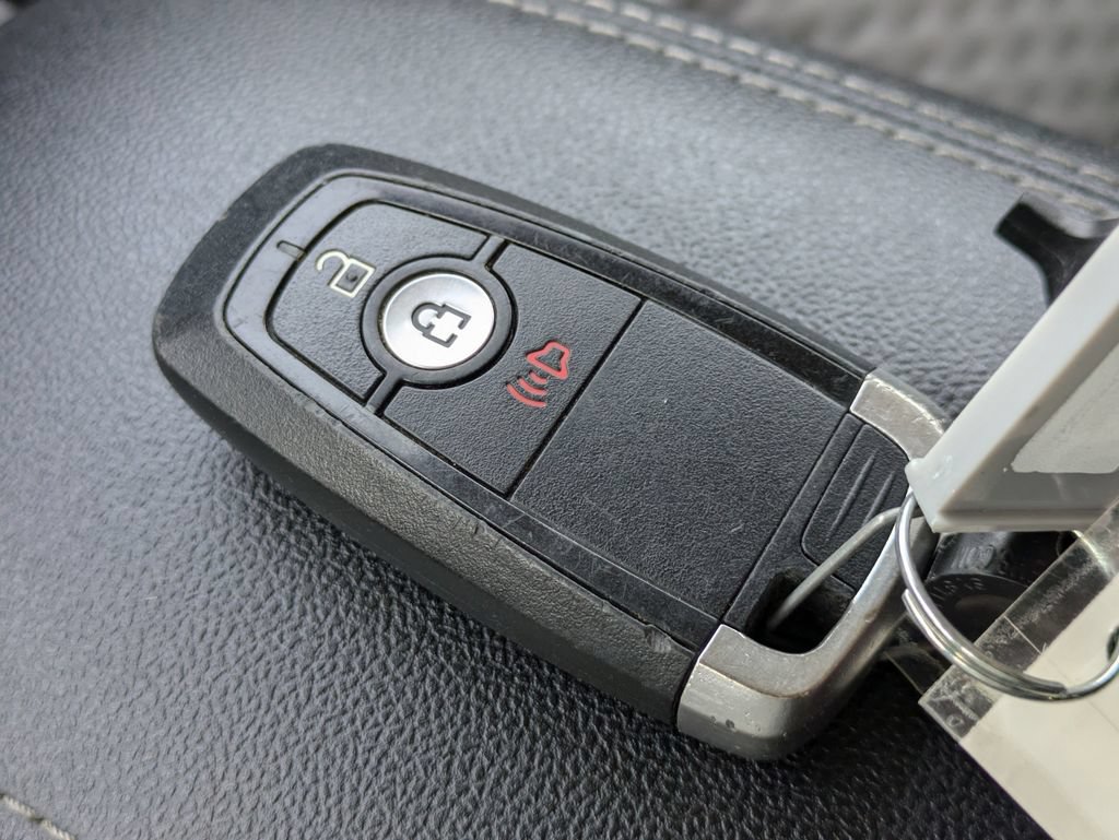 Certified 2020 Ford Escape SE FWD image 26