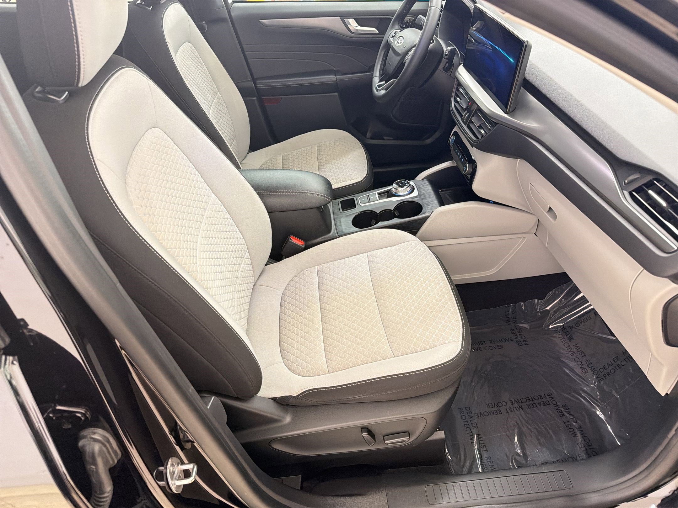 Certified 2023 Ford Escape Active w/ Tech Pack #2 FWD image 30