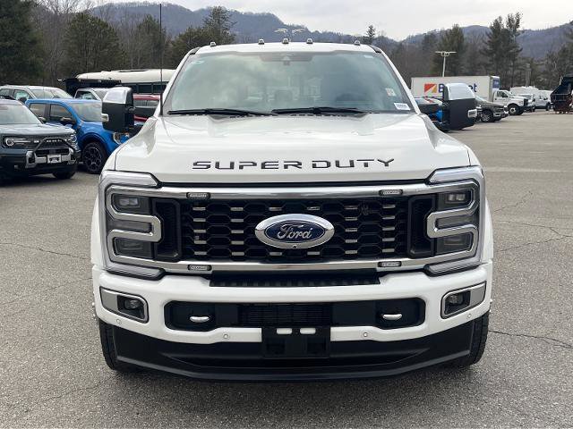 Certified 2024 Ford F450 Platinum w/ FX4 Off-Road Package image 5