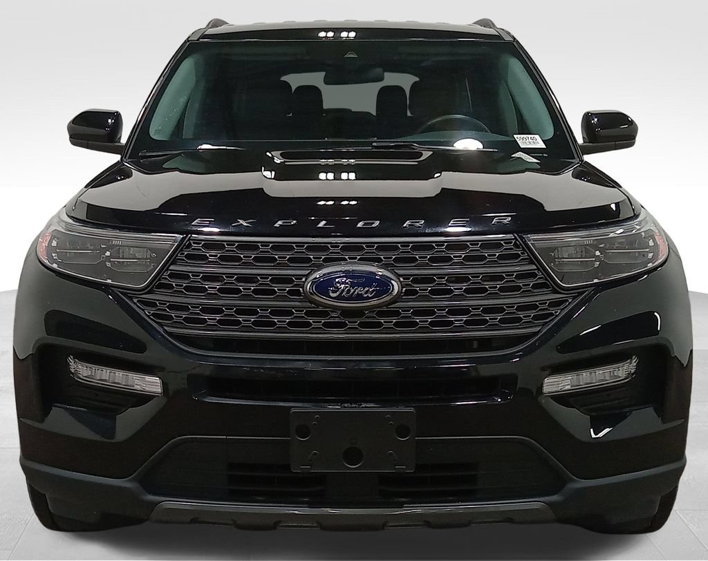 Certified 2023 Ford Explorer XLT w/ Equipment Group 202A AWD/4WD image 11