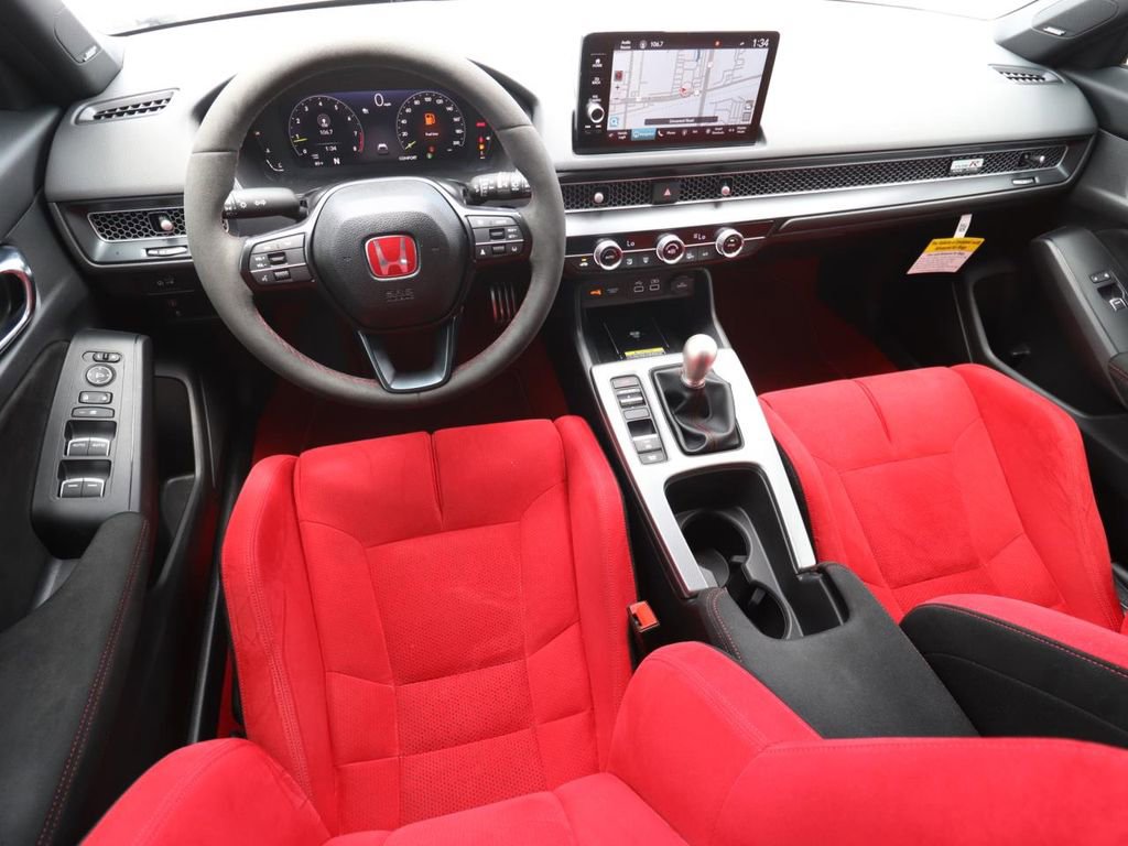 Used 2024 Honda Civic Type R image 8
