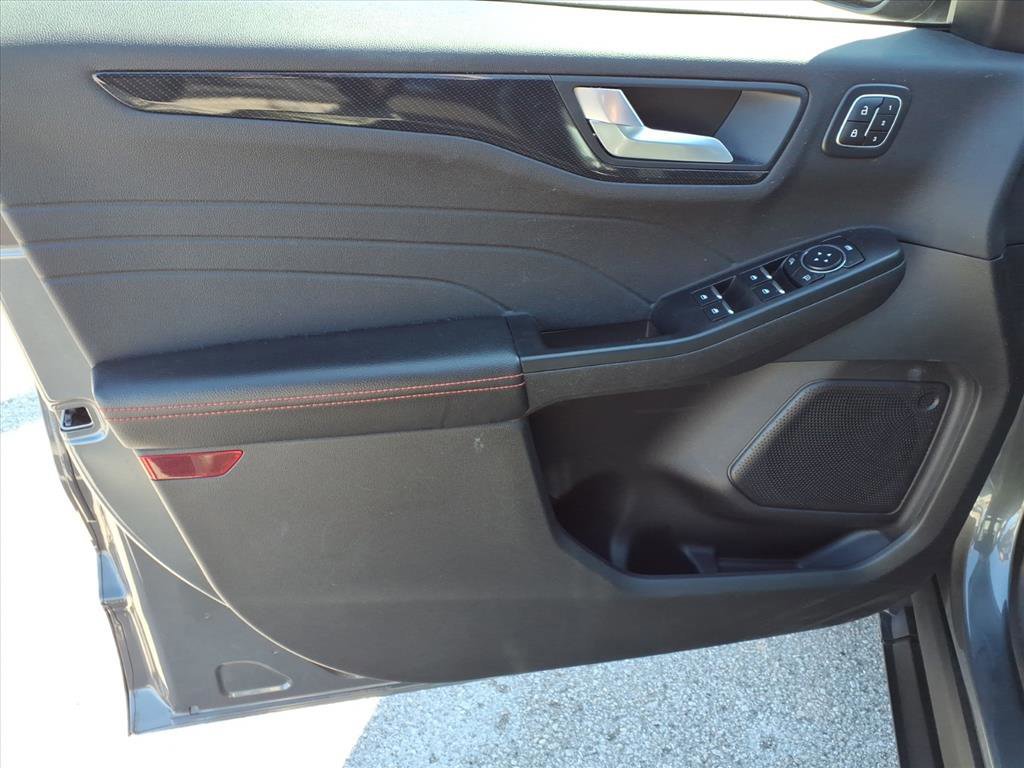 Certified 2023 Ford Escape ST-Line Elite image 13