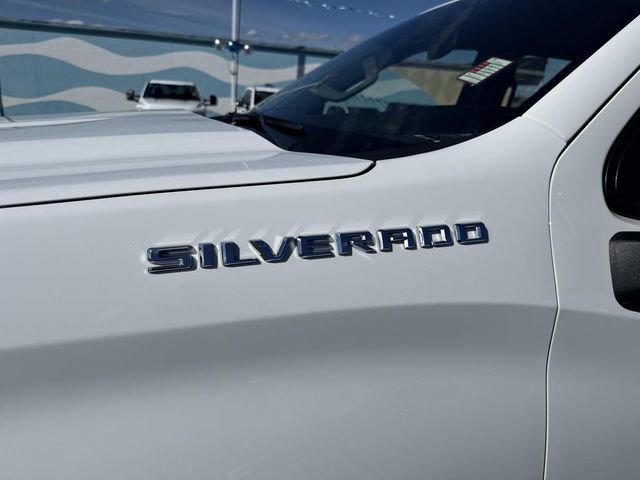 Used 2025 Chevrolet Silverado 1500 RST AWD/4WD image 12