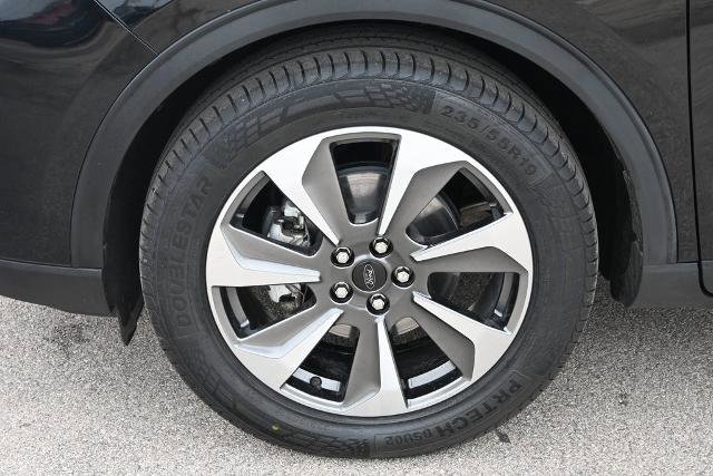 Certified 2023 Ford Escape Platinum image 16