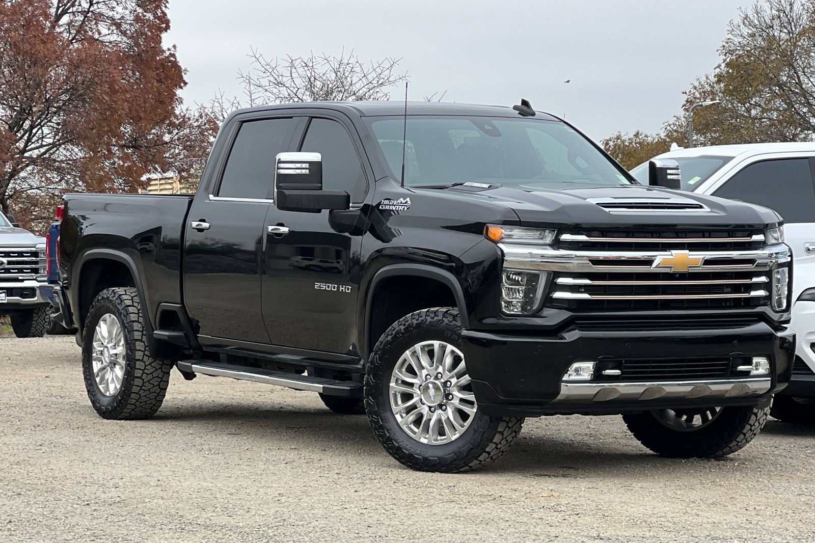 Used 2020 Chevrolet Silverado 2500 High Country w/ Z71 Off-Road Package image 2