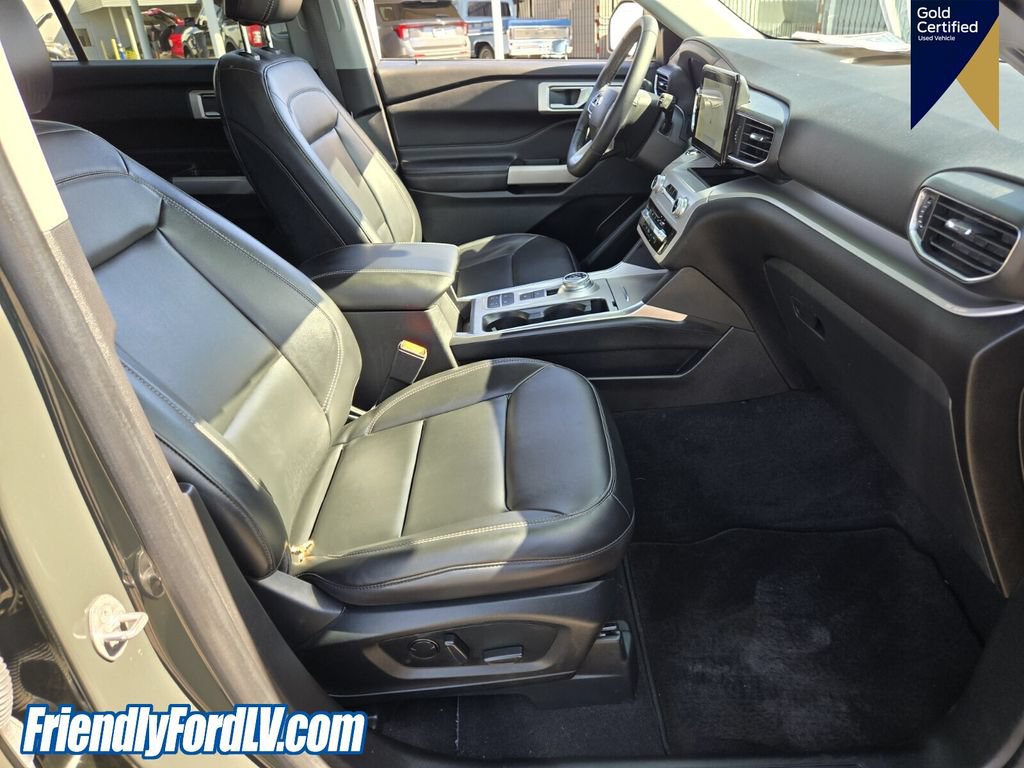 Certified 2023 Ford Explorer XLT w/ Equipment Group 202A RWD image 20
