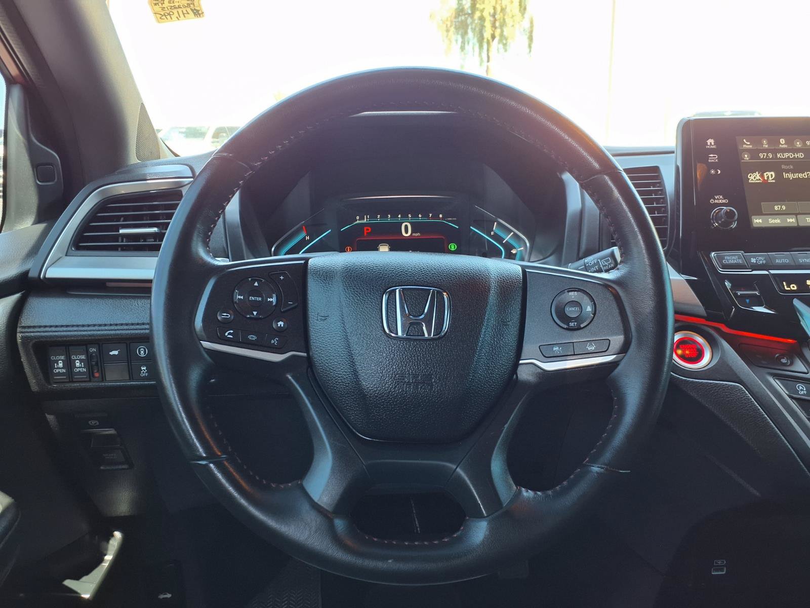 Used 2023 Honda Odyssey Sport image 19