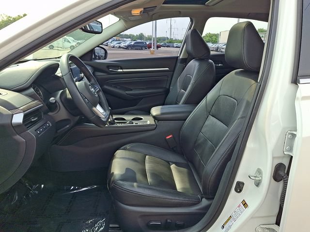 Used 2019 Nissan Altima 2.5 Platinum AWD/4WD image 13
