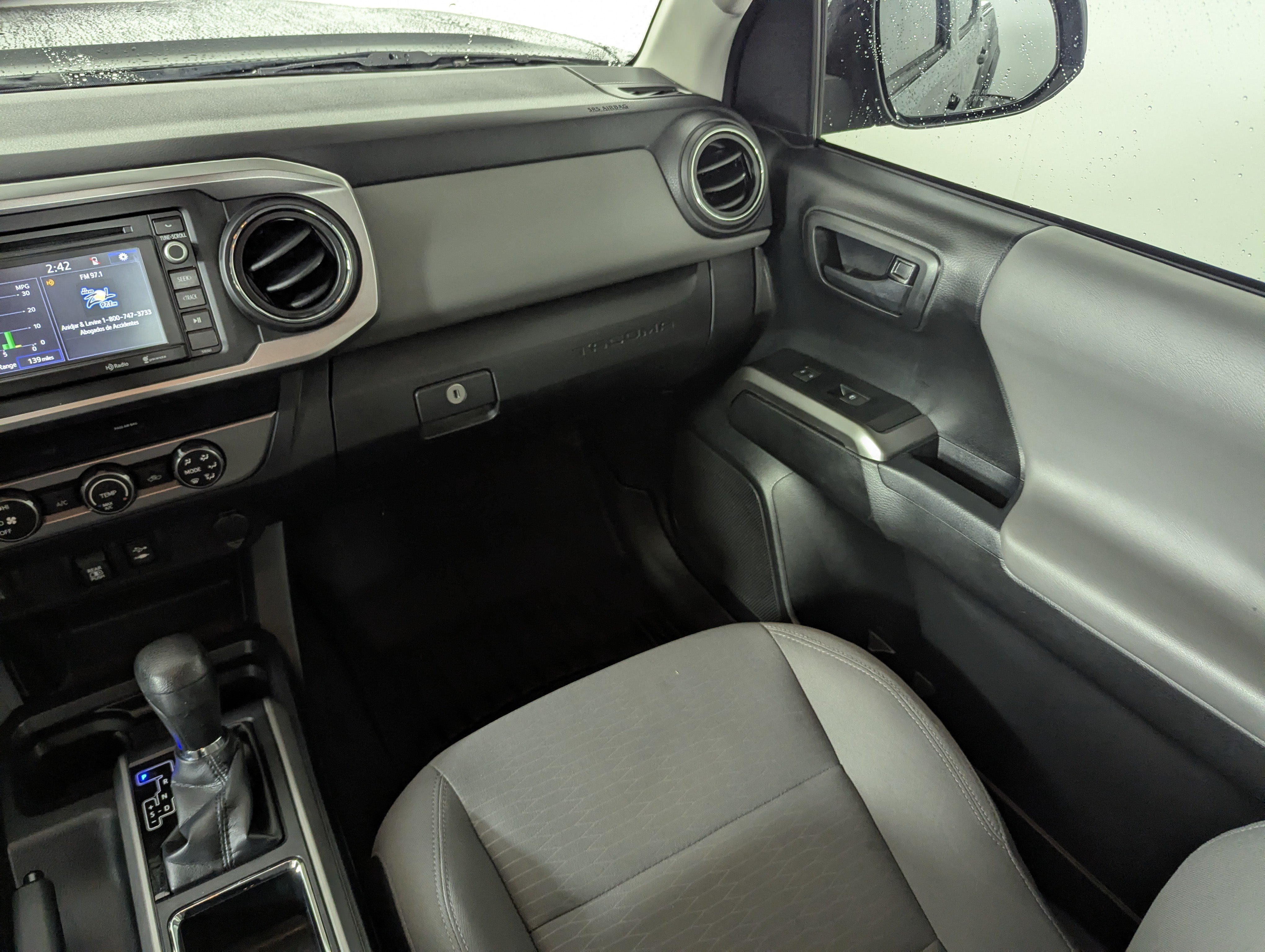 Used 2019 Toyota Tacoma SR5 RWD image 16