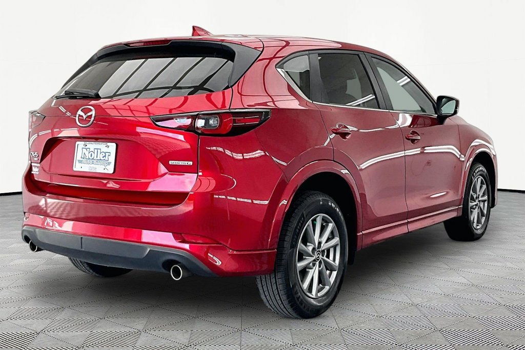 Used 2025 MAZDA CX-5 AWD 2.5 S w/ Preferred Package image 2