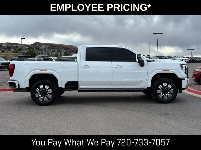 Used 2024 GMC Sierra 3500 Denali AWD/4WD image 7