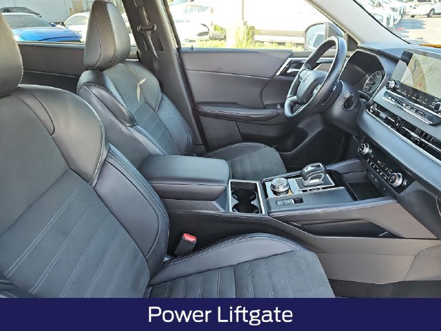 Used 2024 Mitsubishi Outlander SE FWD image 11