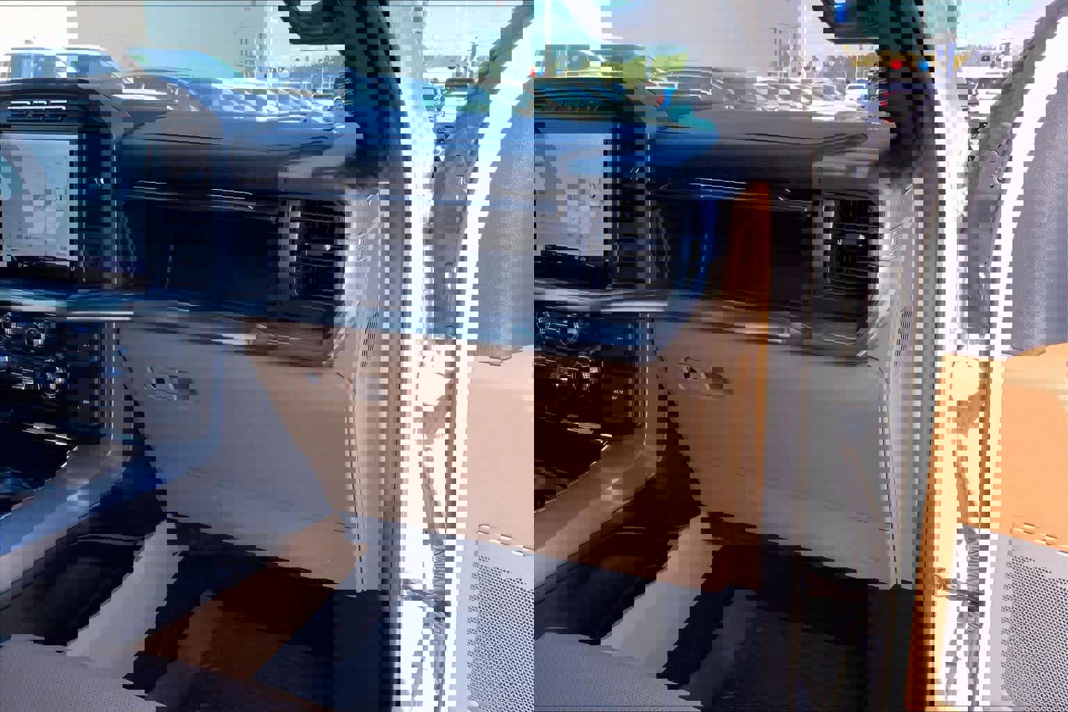 Certified 2022 Ford F150 Lariat image 19