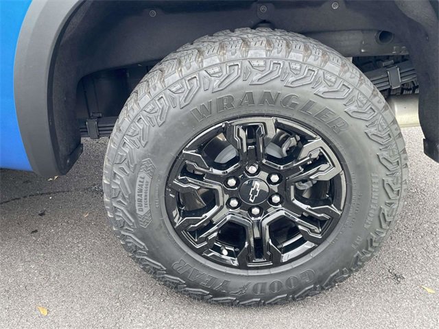 Used 2023 Chevrolet Silverado 1500 ZR2 w/ Technology Package image 31