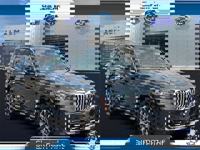 Used 2024 BMW X5 xDrive40i w/ Premium Package image 1