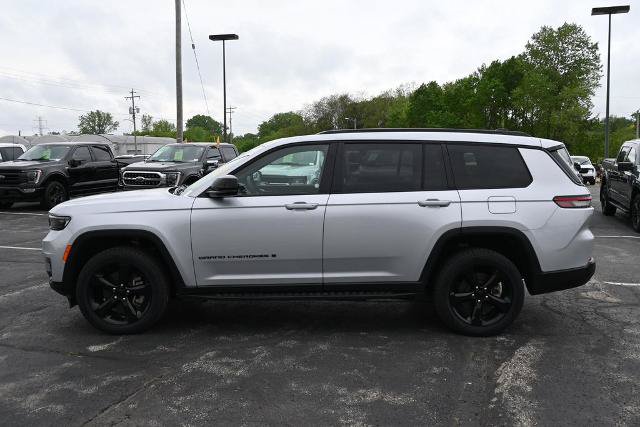 Used 2024 Jeep Grand Cherokee L Limited w/ Luxury Tech Group II AWD/4WD image 4