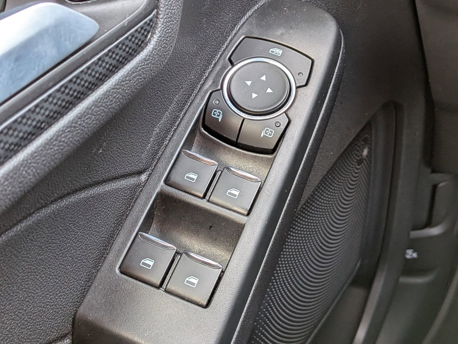 Certified 2025 Ford Escape ST-Line w/ Equipment Group 301A image 24