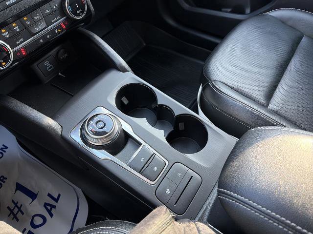 Certified 2022 Ford Escape SEL image 30