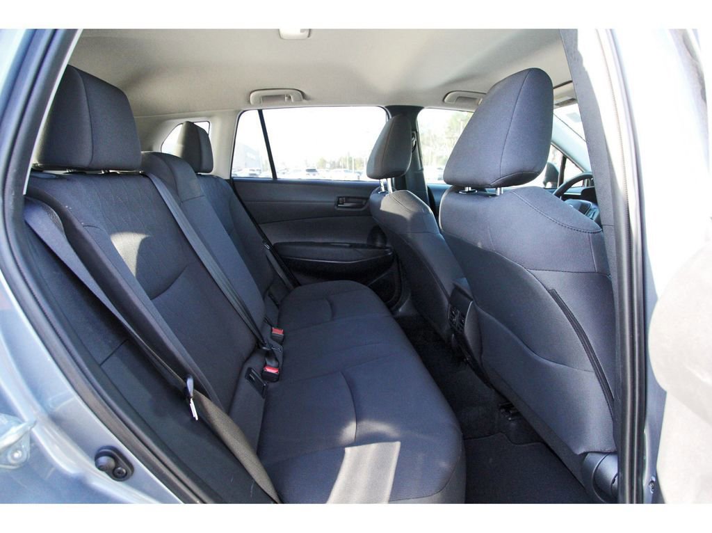 Used 2024 Toyota Corolla Cross LE image 10