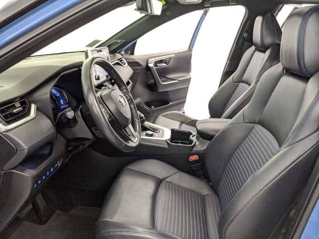 Used 2022 Toyota RAV4 XSE AWD/4WD image 15