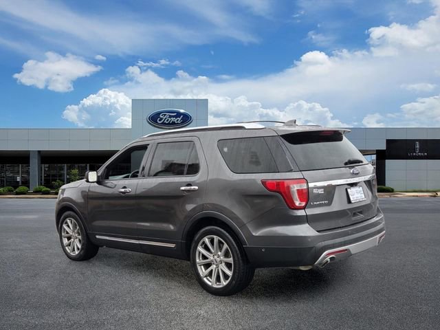 Certified 2017 Ford Explorer Limited w/ Equipment Group 301A FWD image 3