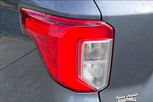 Certified 2024 Ford Explorer XLT w/ Equipment Group 202A AWD/4WD image 31