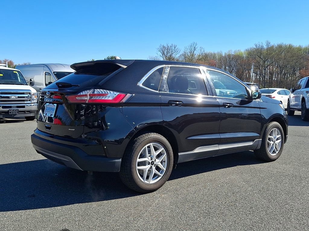 Certified 2023 Ford Edge SEL AWD/4WD image 6