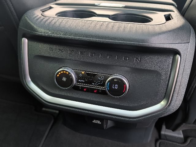 Certified 2025 Ford Expedition Max Platinum w/ Stealth Performance Package AWD/4WD image 42