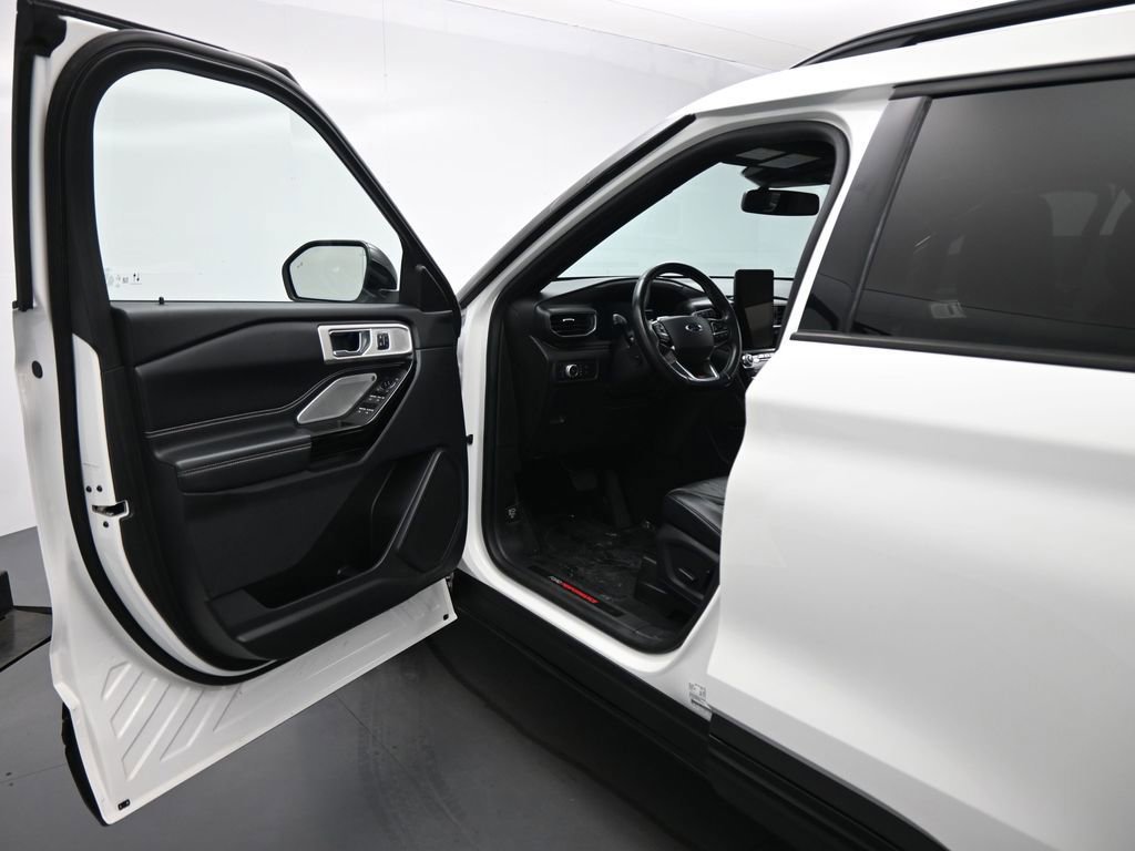 Certified 2021 Ford Explorer ST w/ Equipment Group 401A image 36