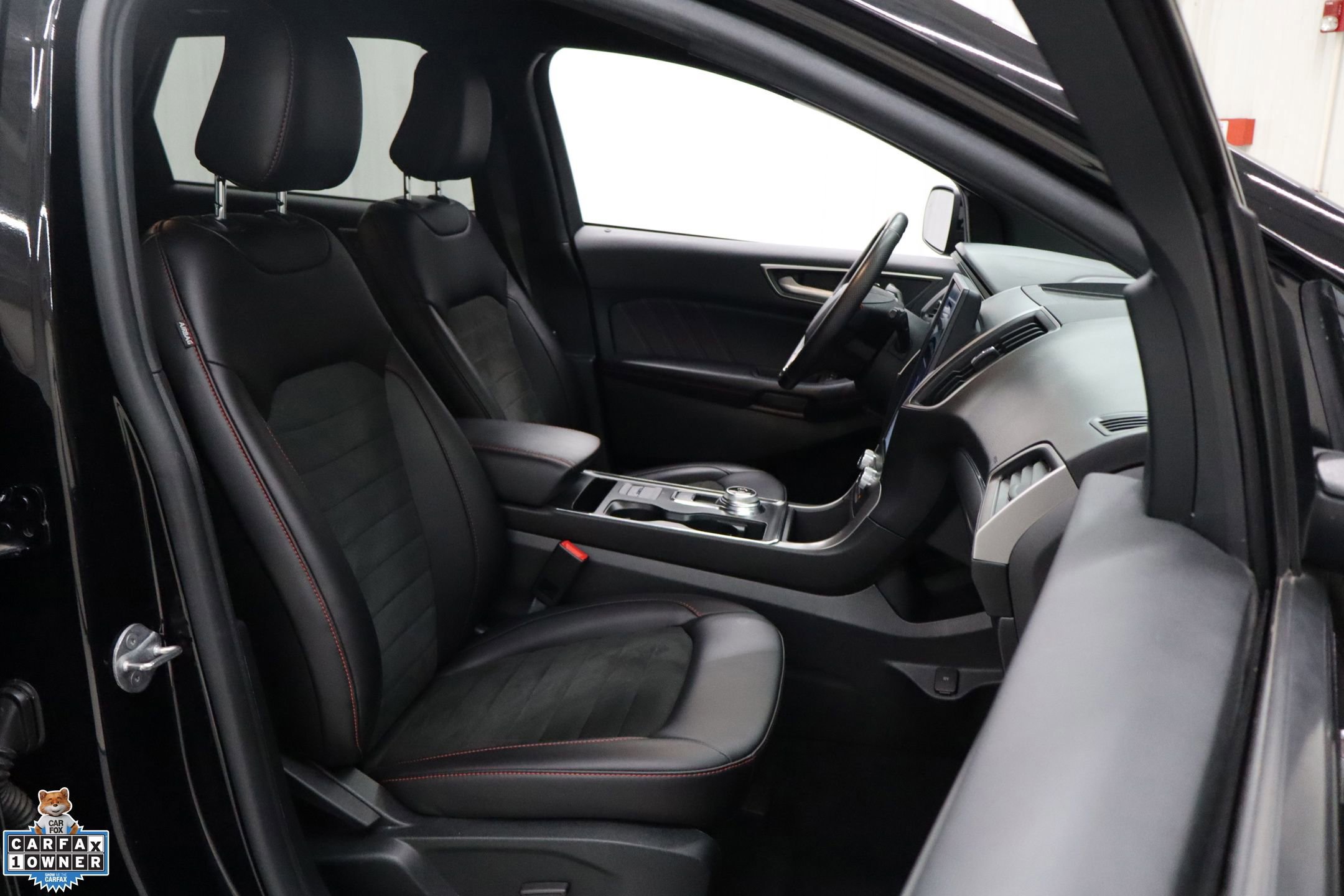 Certified 2022 Ford Edge ST-Line image 35