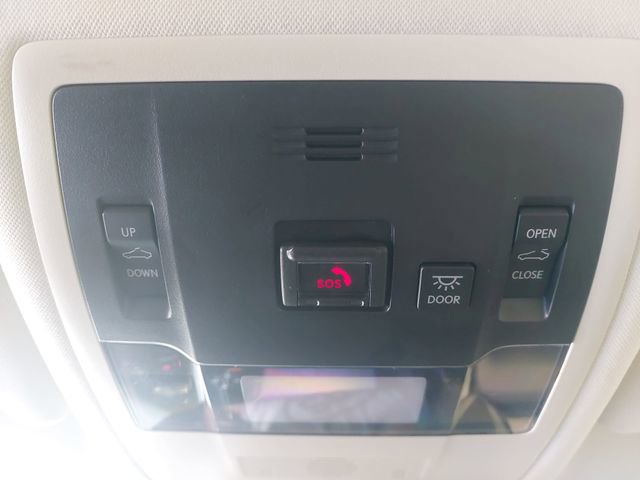 Used 2022 Lexus ES 300h w/ Premium Package image 26