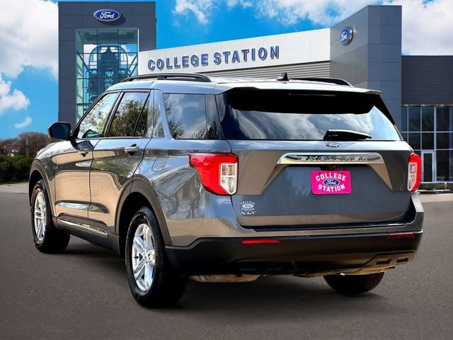 Certified 2021 Ford Explorer XLT image 4