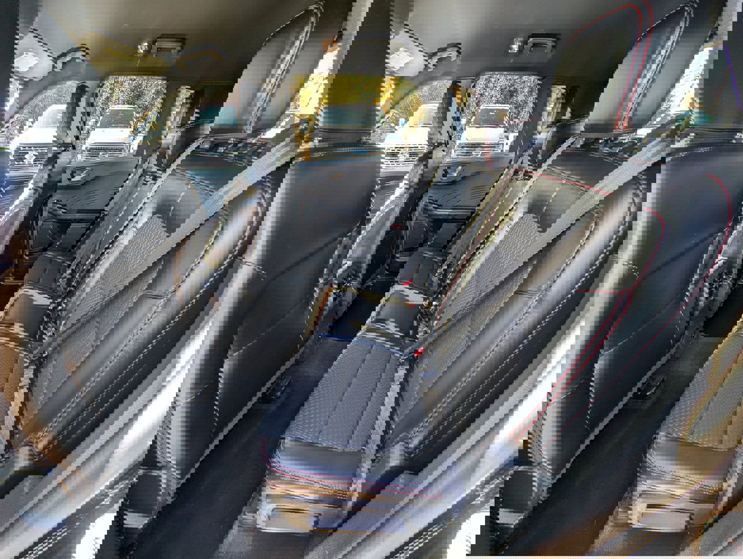 Certified 2025 Ford Escape ST-Line image 15