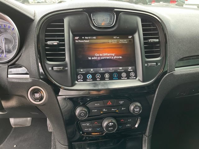 Used 2021 Chrysler 300 S w/ S Model Appearance Package RWD image 19
