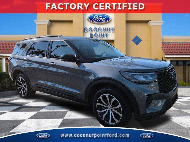 Certified 2025 Ford Explorer ST-Line AWD/4WD image 7