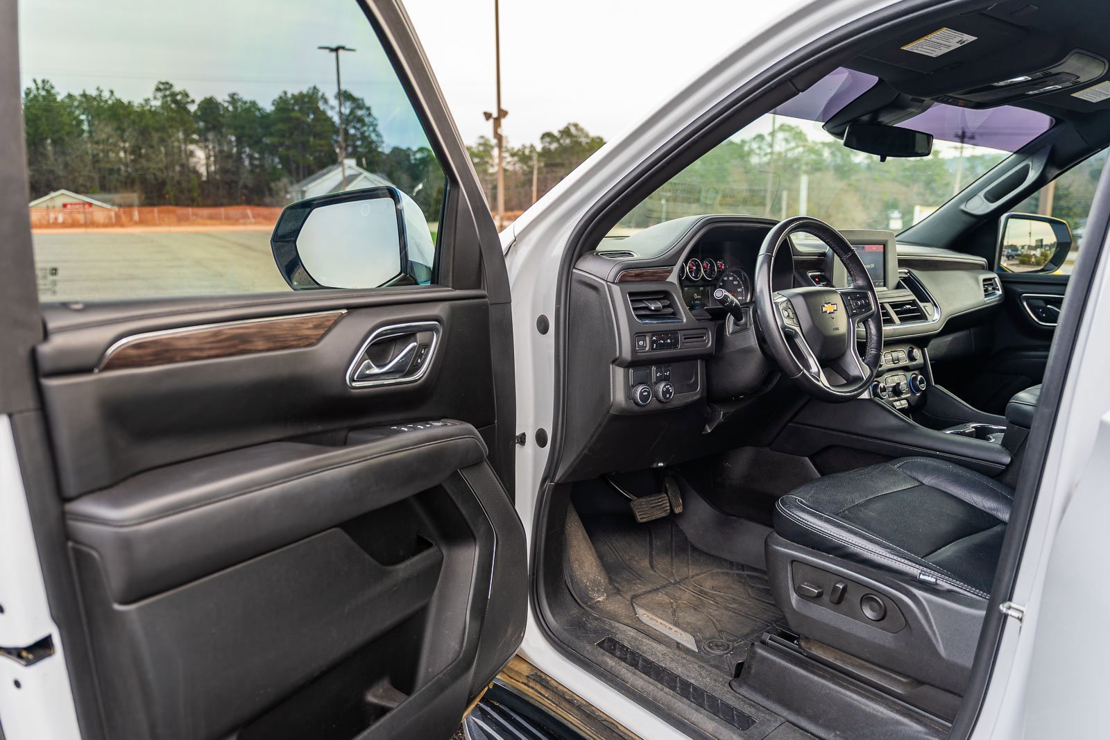 Used 2023 Chevrolet Tahoe LS image 21