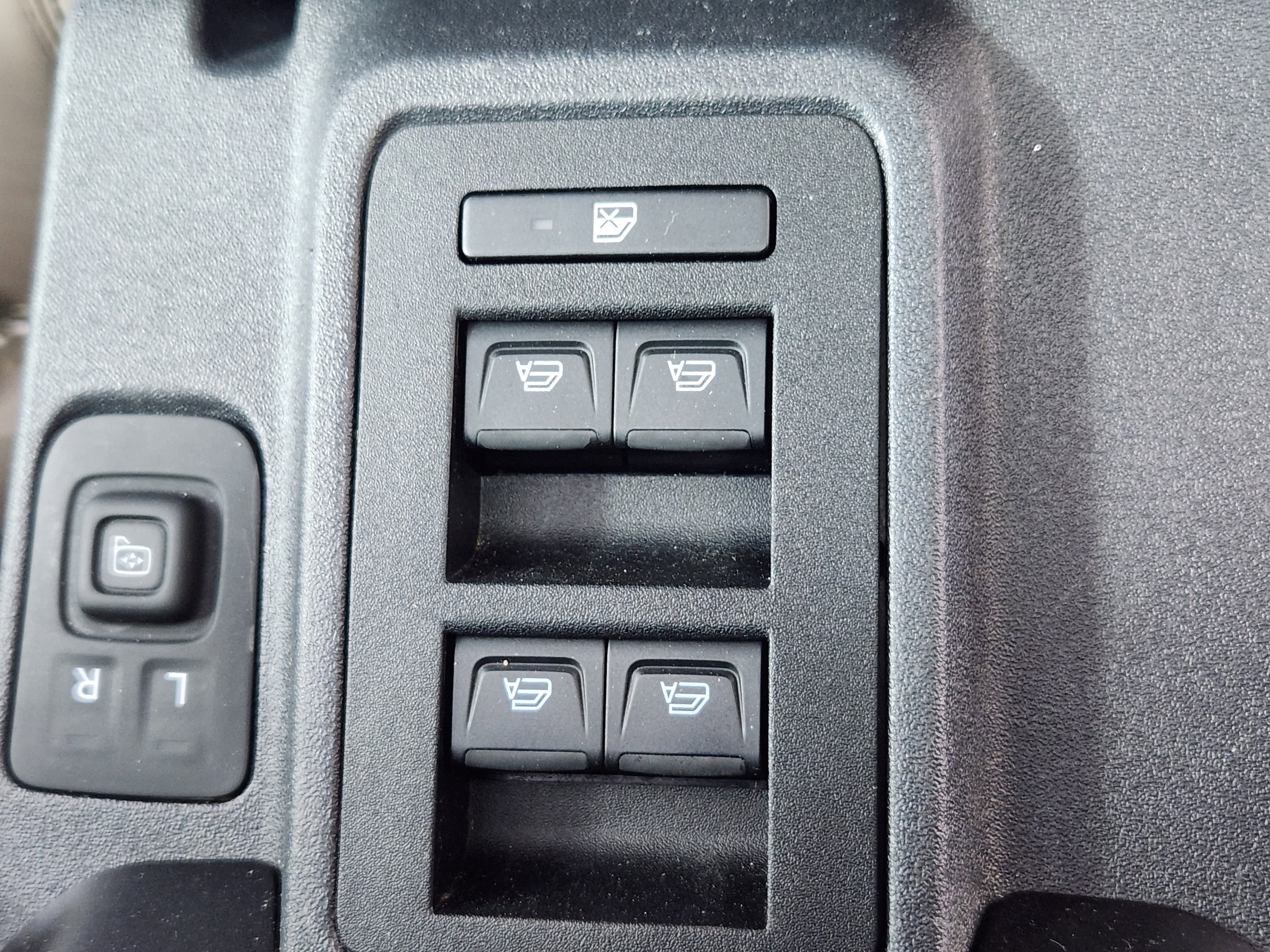 Certified 2022 Ford Bronco Wildtrak image 17