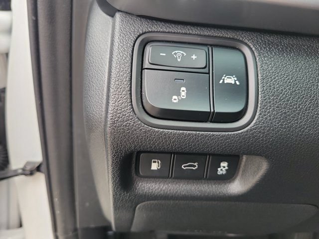 Used 2020 Kia Optima LX FWD image 23