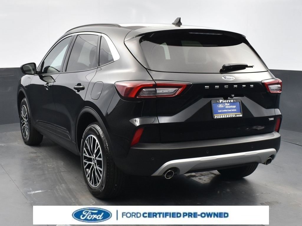 Certified 2024 Ford Escape SE image 4