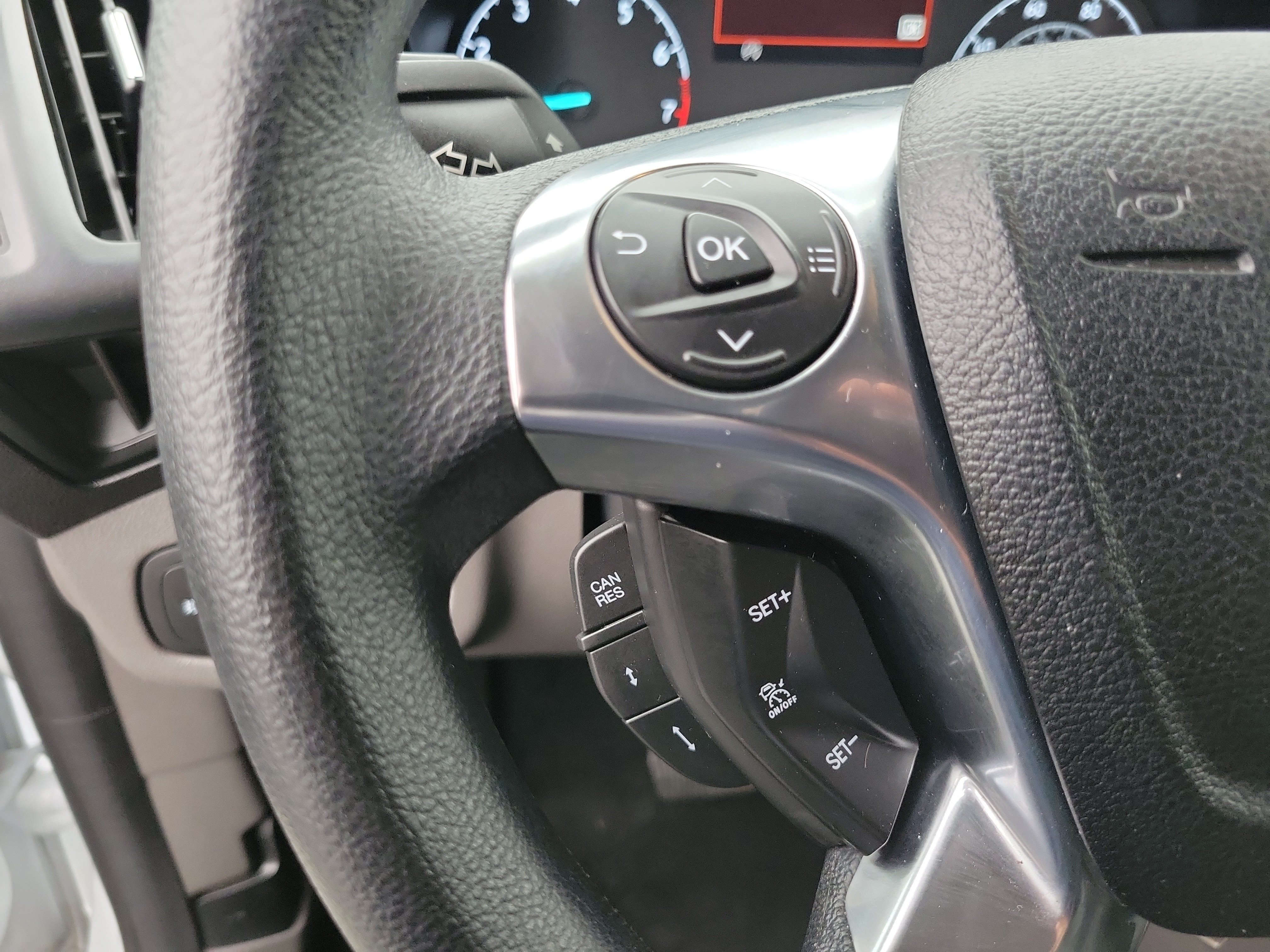 Certified 2022 Ford Transit Connect XLT FWD image 5