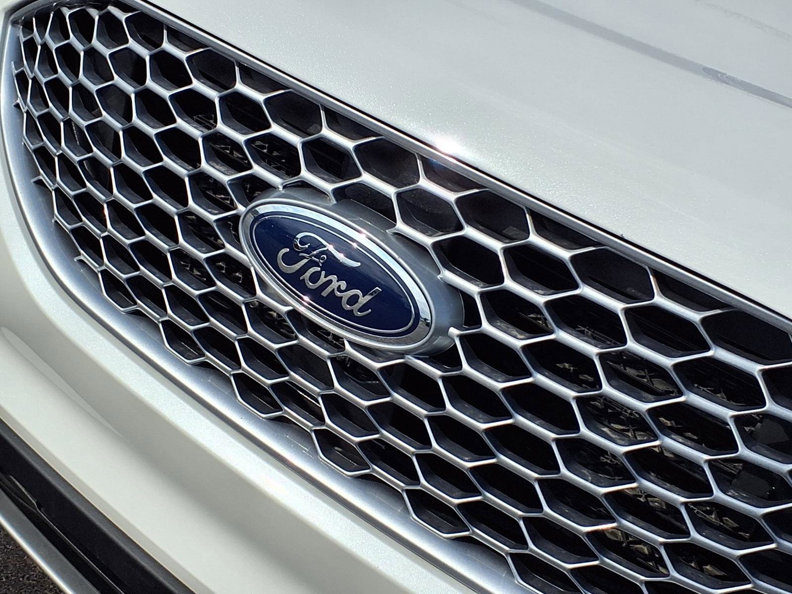 Certified 2024 Ford Edge SEL AWD/4WD image 28